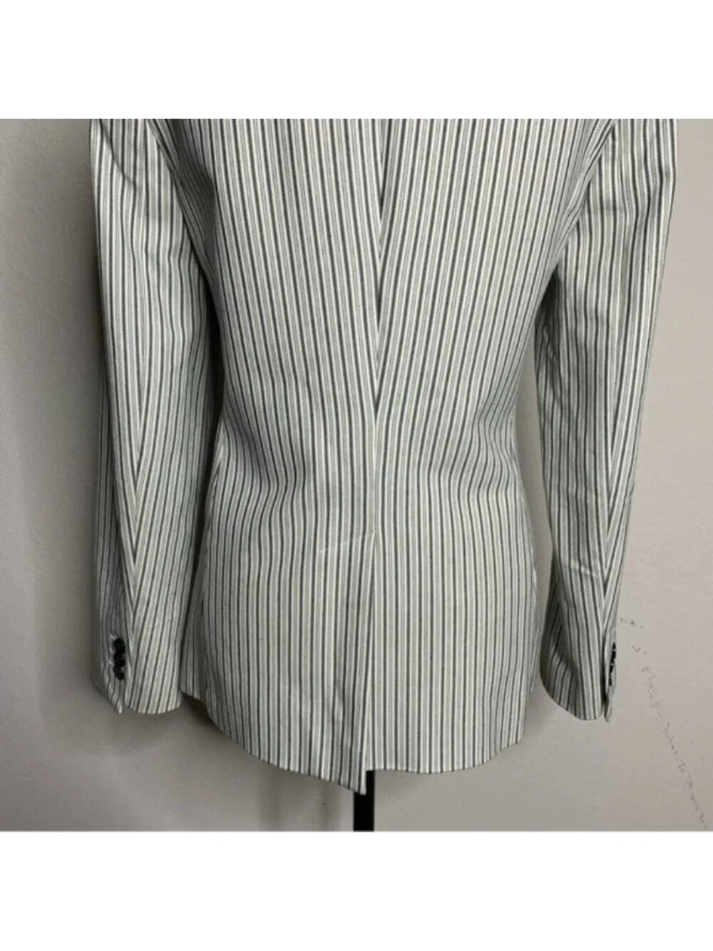 Banana Republic Pinstriped Plaid Single Breasted Blazer - Picture 11 of 15